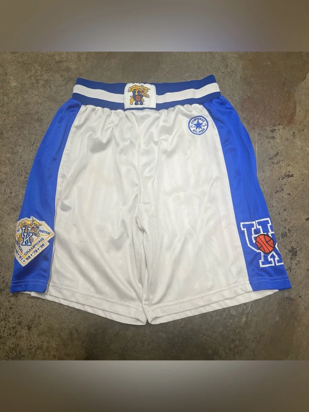 Vintage Converse University Of Kentucky Shorts Men’s Extra Small White Sports